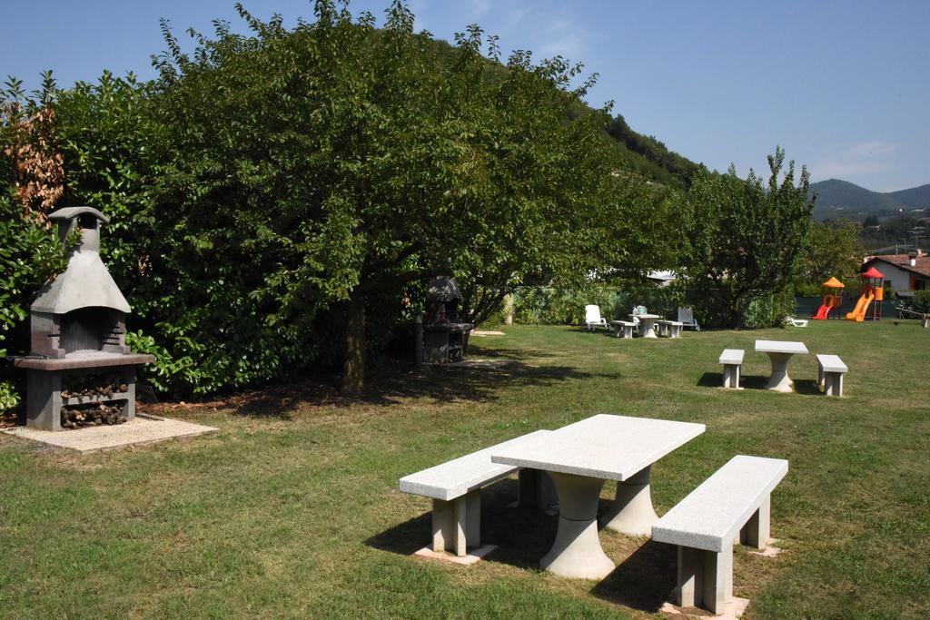 Villa Gradoni Monticelli Brusati Bagian luar foto